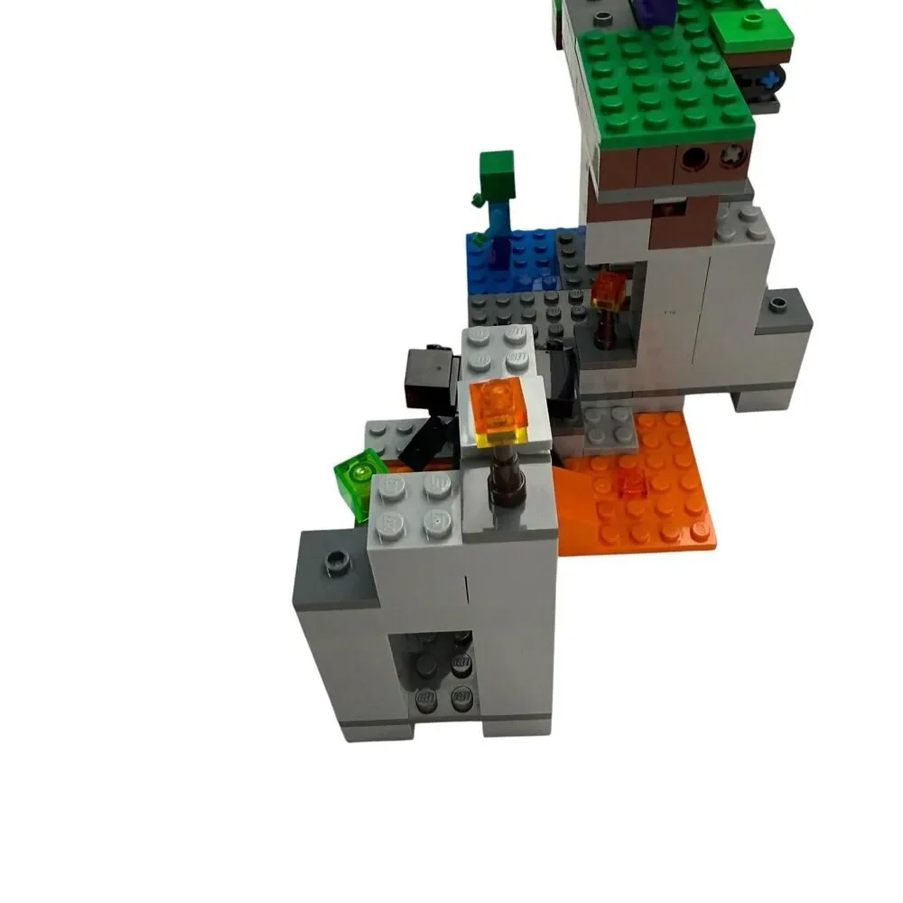 LEGO Minecraft The Abandoned Mine 21166 Manual - No Box - Missing one piece